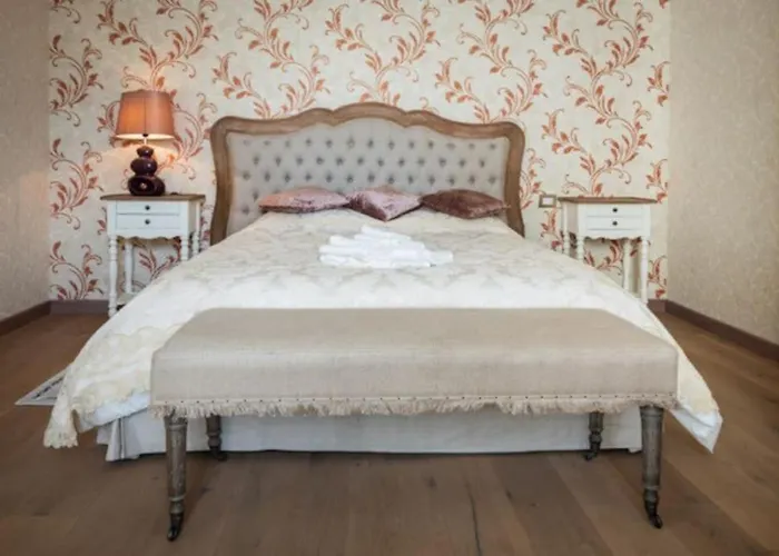 Merulana Penthouse: 5 Minutes Walk From Colosseum Rome