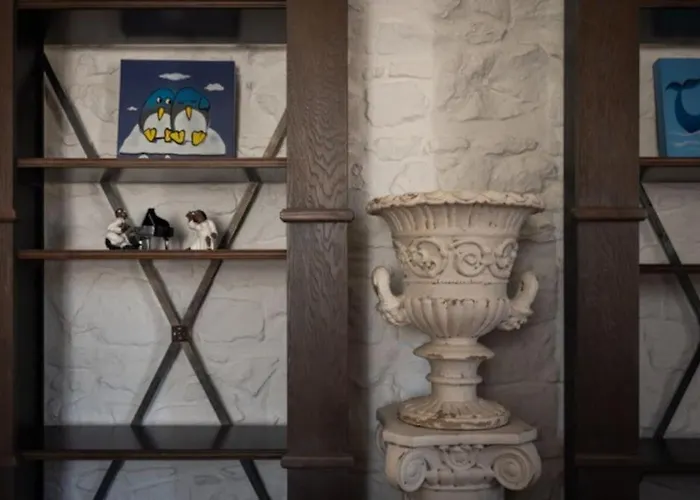 Merulana Penthouse: 5 Minutes Walk From Colosseum Apartment *